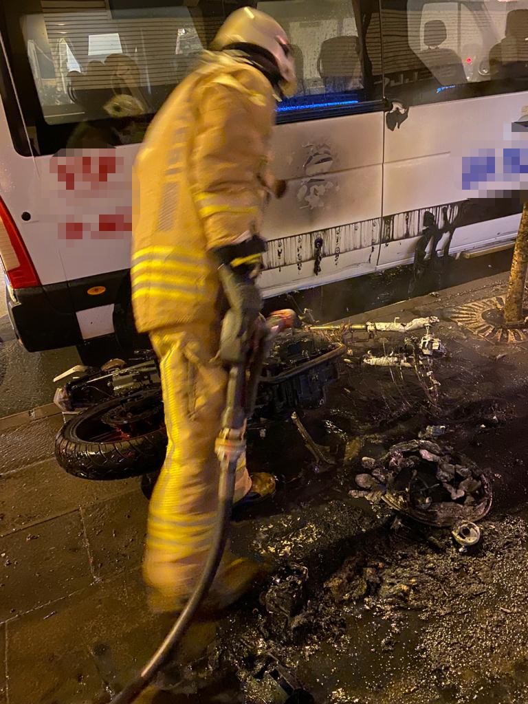 İstanbul’da kundakçı dehşeti