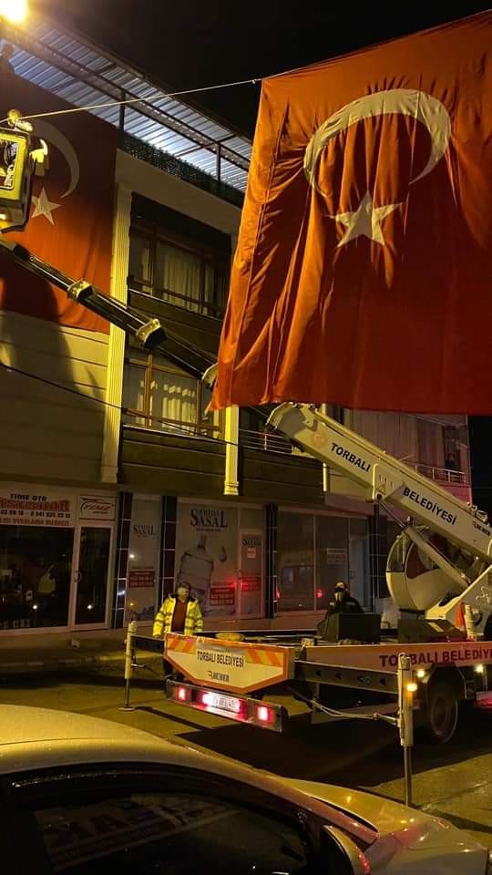 İzmir’e şehit ateşi düştü