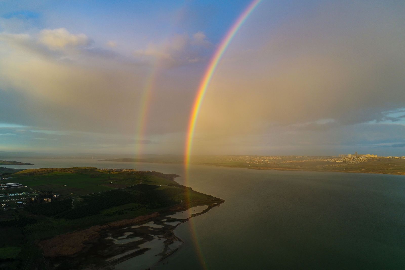 Muhteşem görüntüler: İstanbul'da gökkuşağı sürprizi