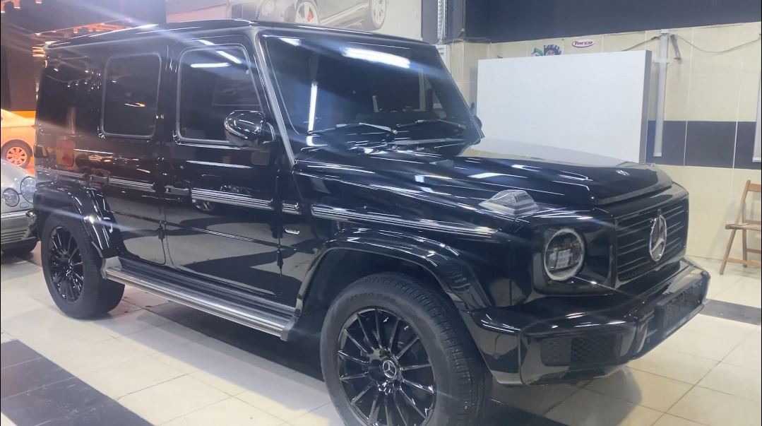 Film gibi! Hırsızlık için kadın kılığına girdi