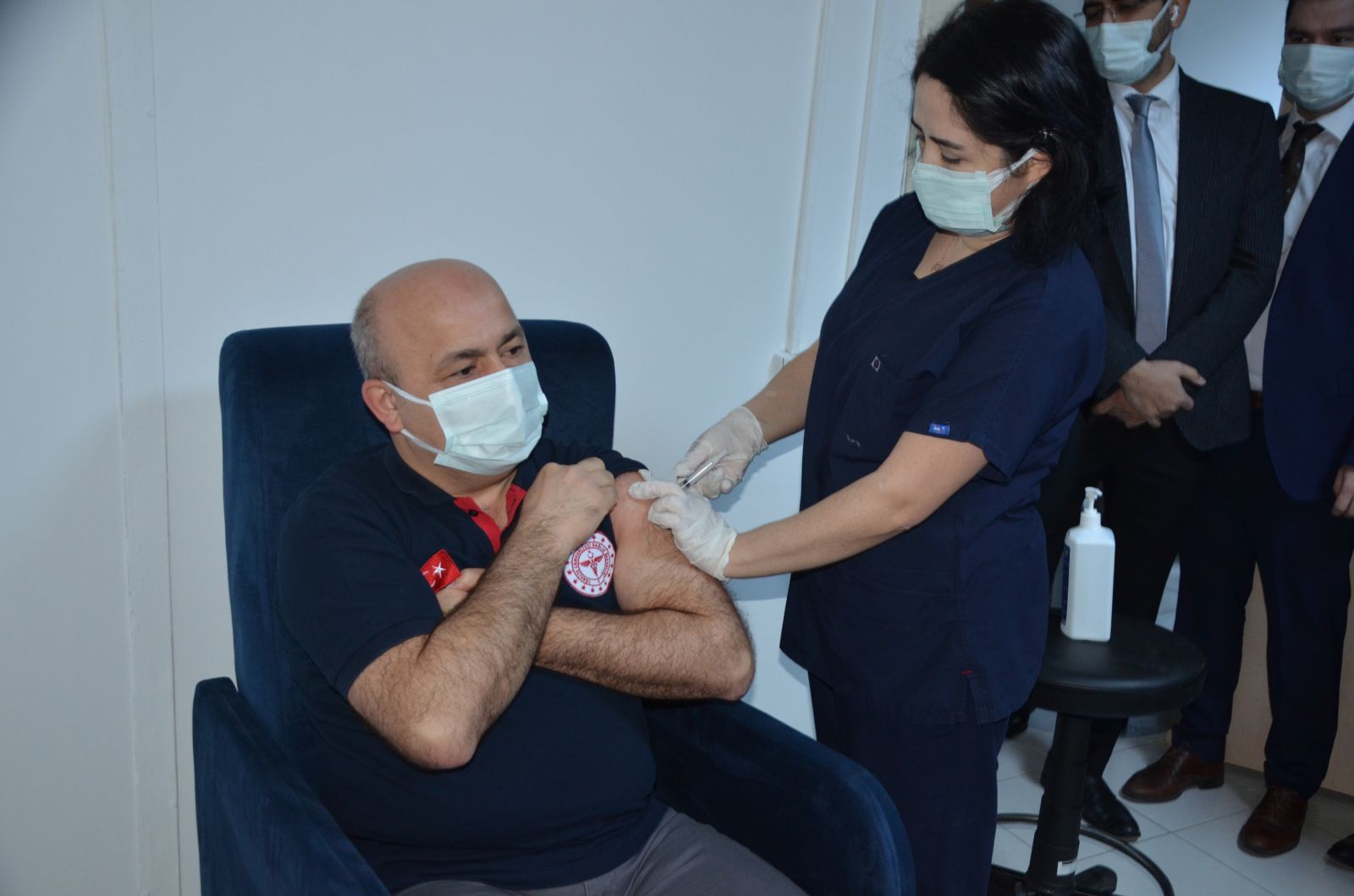 Türkiye genelinde aşılama süreci başladı