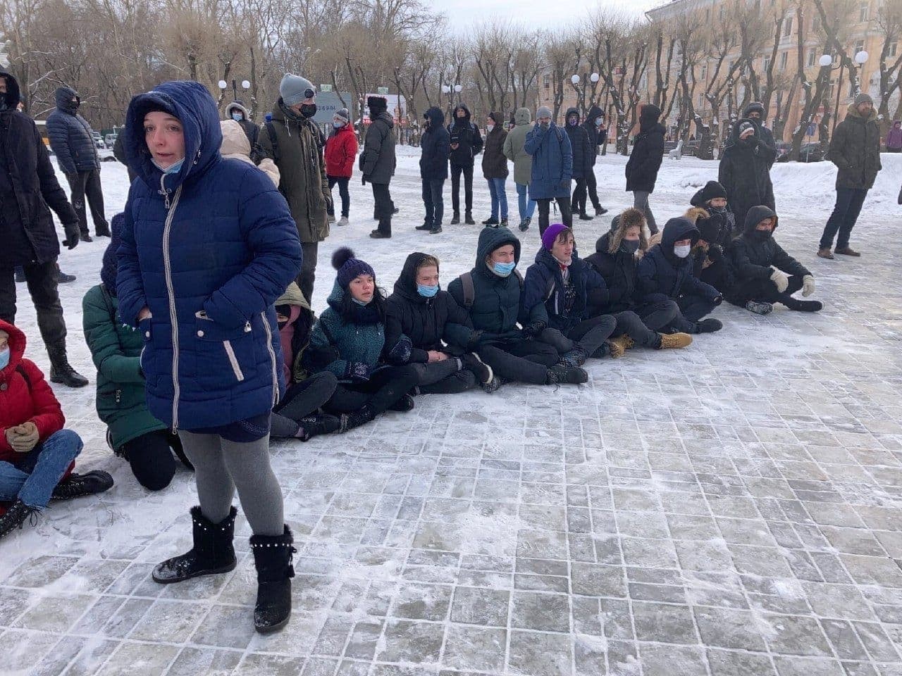Rusya'nın doğu kentlerinde 'Navalny' protestoları başladı: Putin istifa Rusya'nın doğu kentlerinde 'Navalny' protestoları başladı: Putin istifa