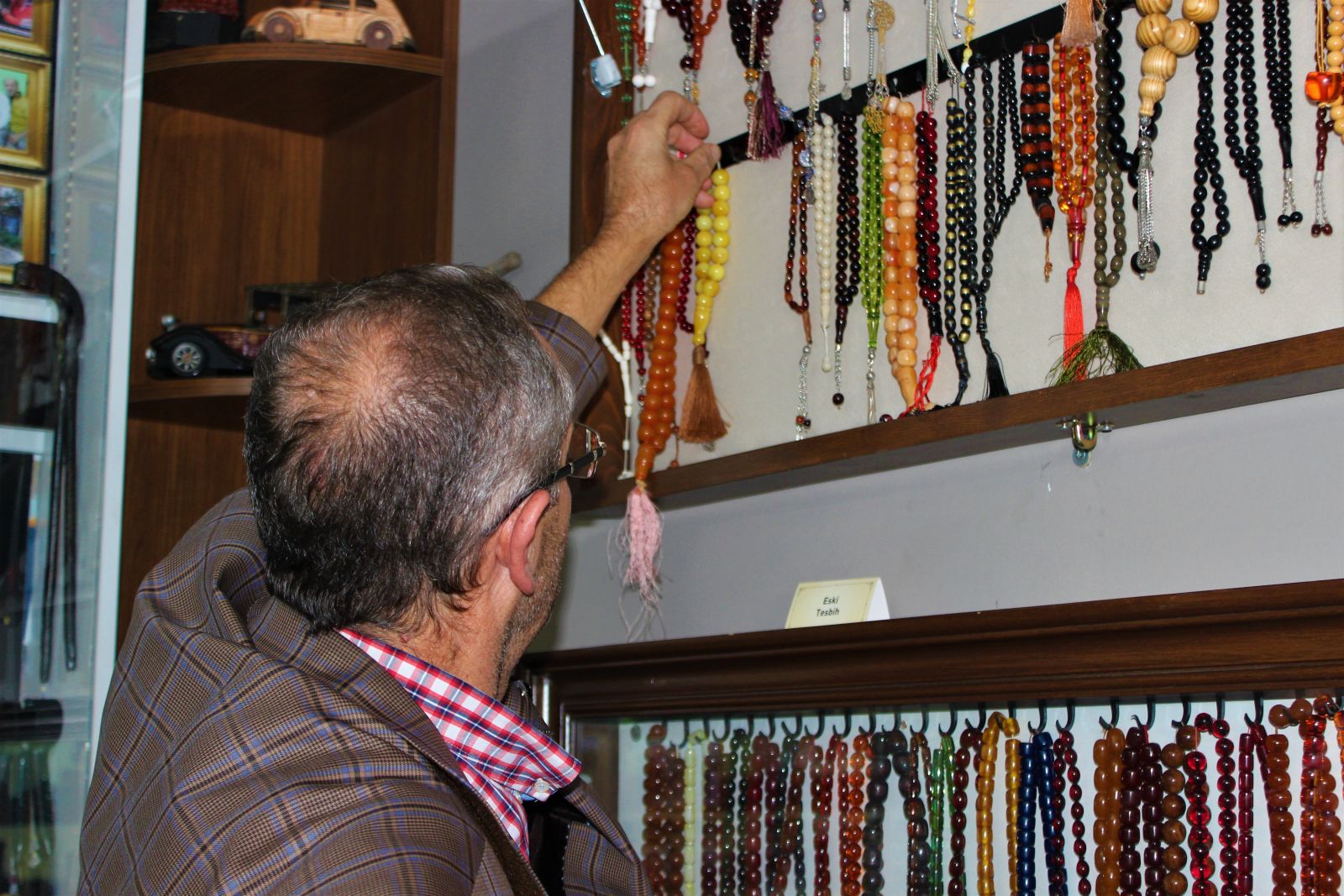 Sanayinin göbeğine kendi imkanlarıyla kurdu! Bu müzede yok yok