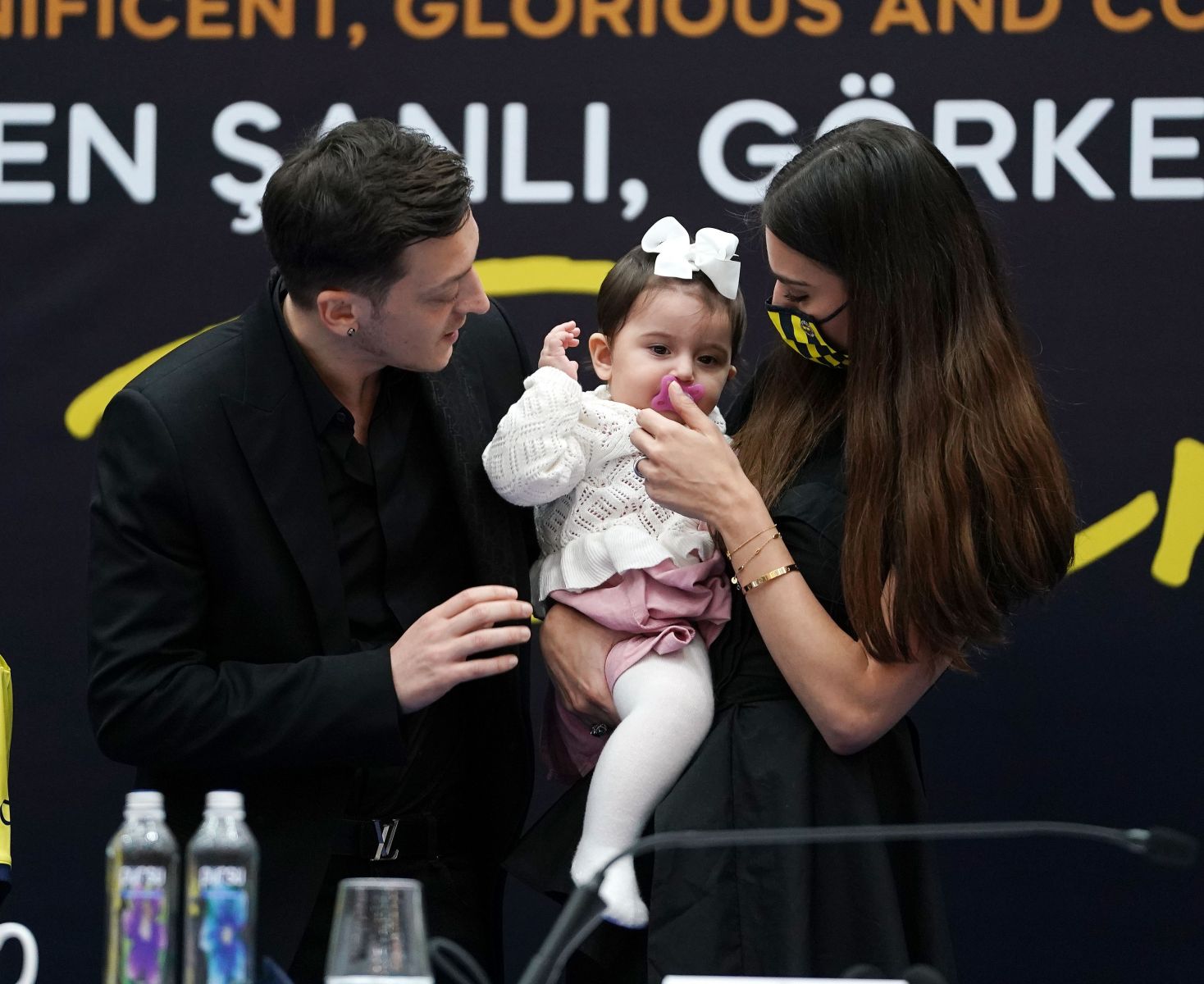 Mesut Özil: Çocukluk hayalim gerçekleşti