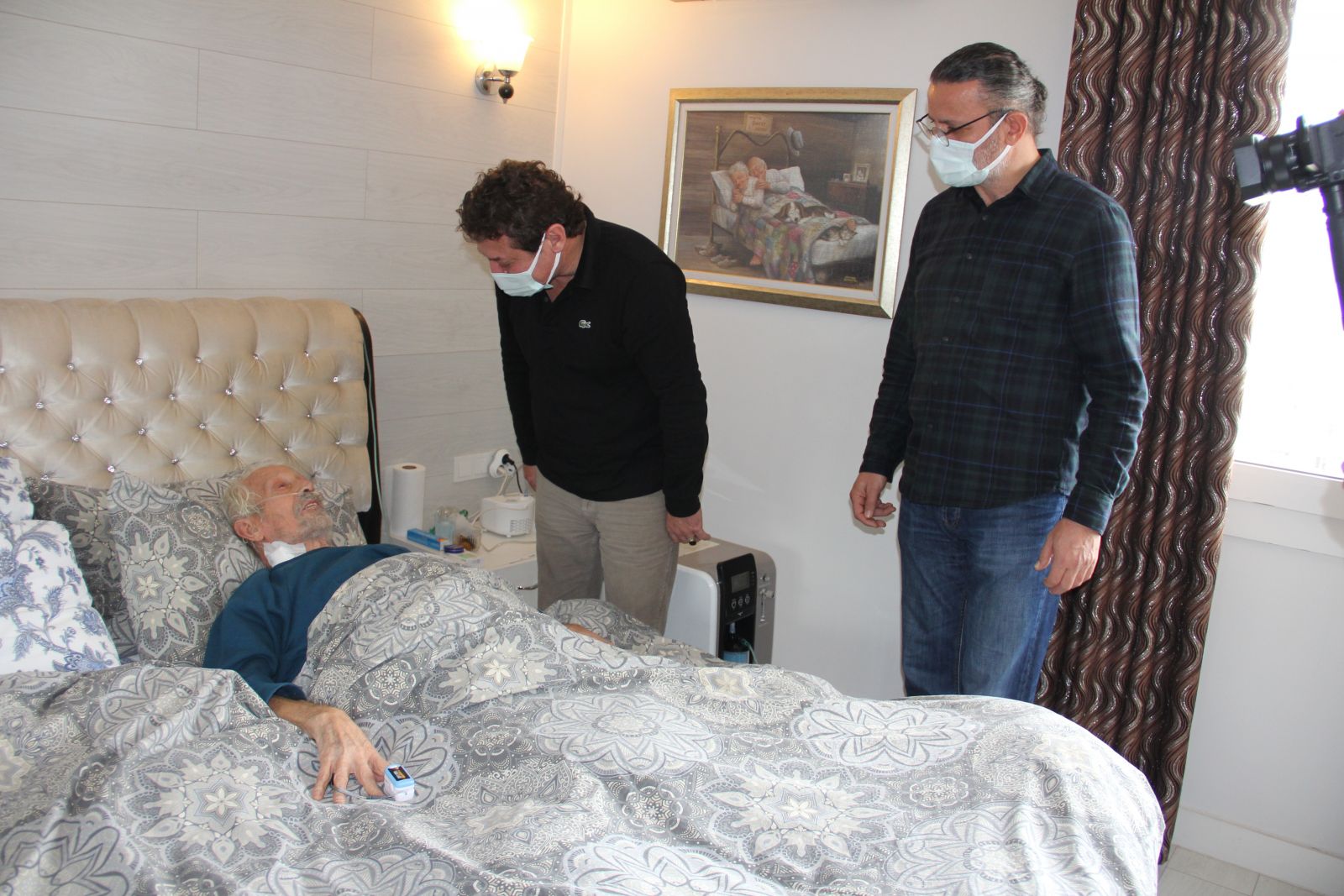 İki kez solunumu, bir kez kalbi durdu! 89 yaşında Covid-19'u yendi