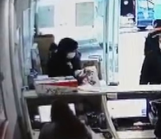 Görme engelli gence akılalmaz dolandırıcılık! Özel bilgisayarını kaptırdı