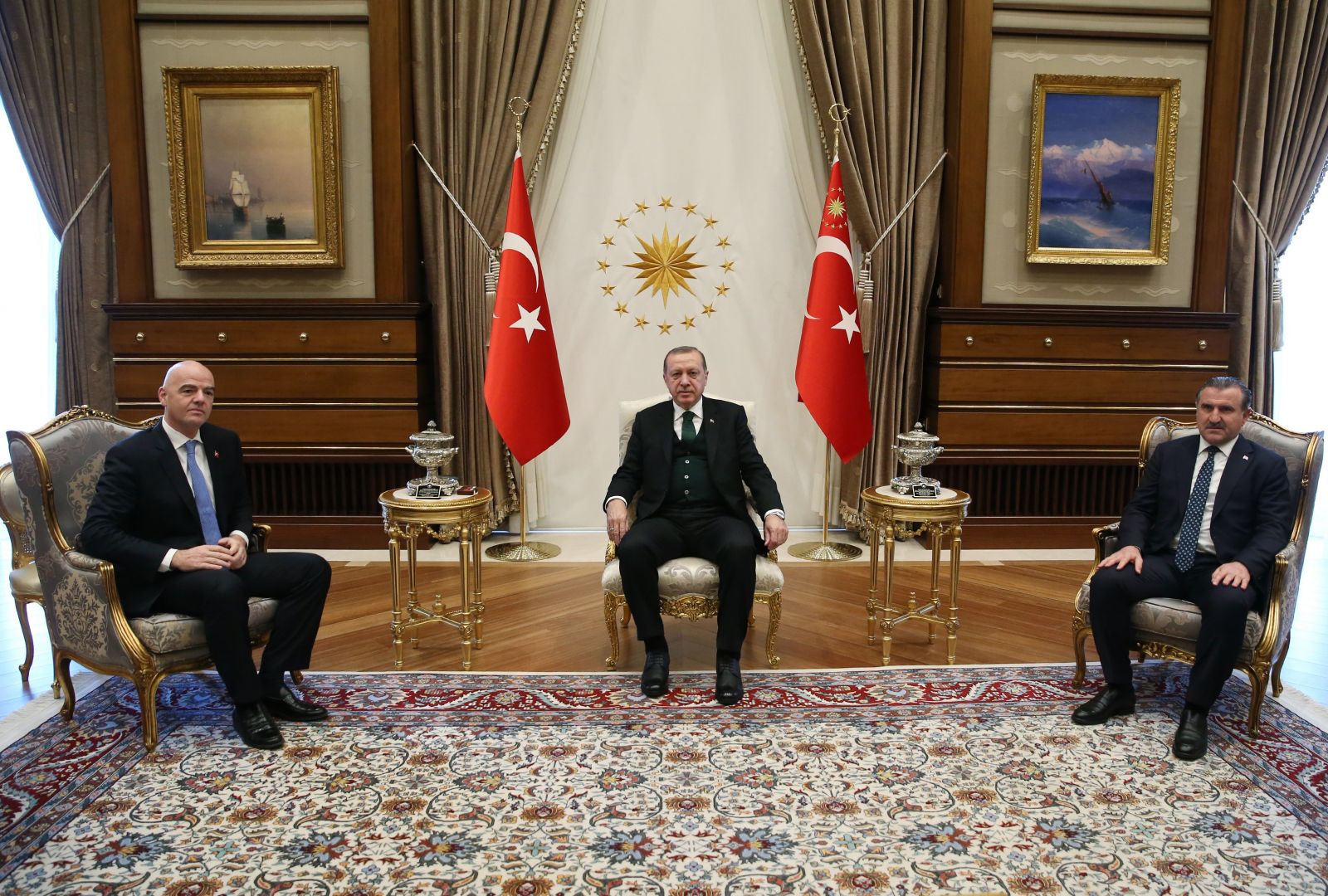 Cumhurbaşkanı Erdoğan, Infantino'yu kabul etti