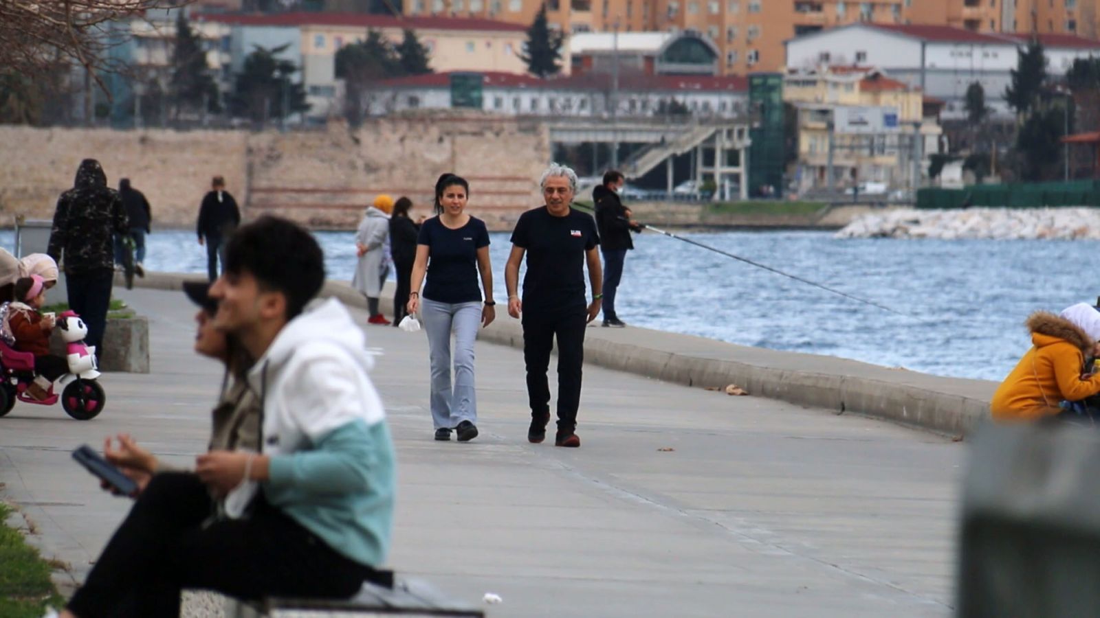 Vakalar azaldı, maskeler indi