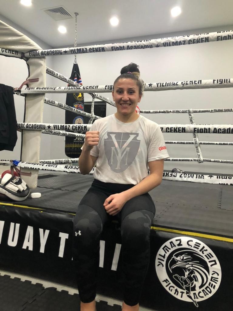 Sahte şampiyonun akılalmaz oyunu