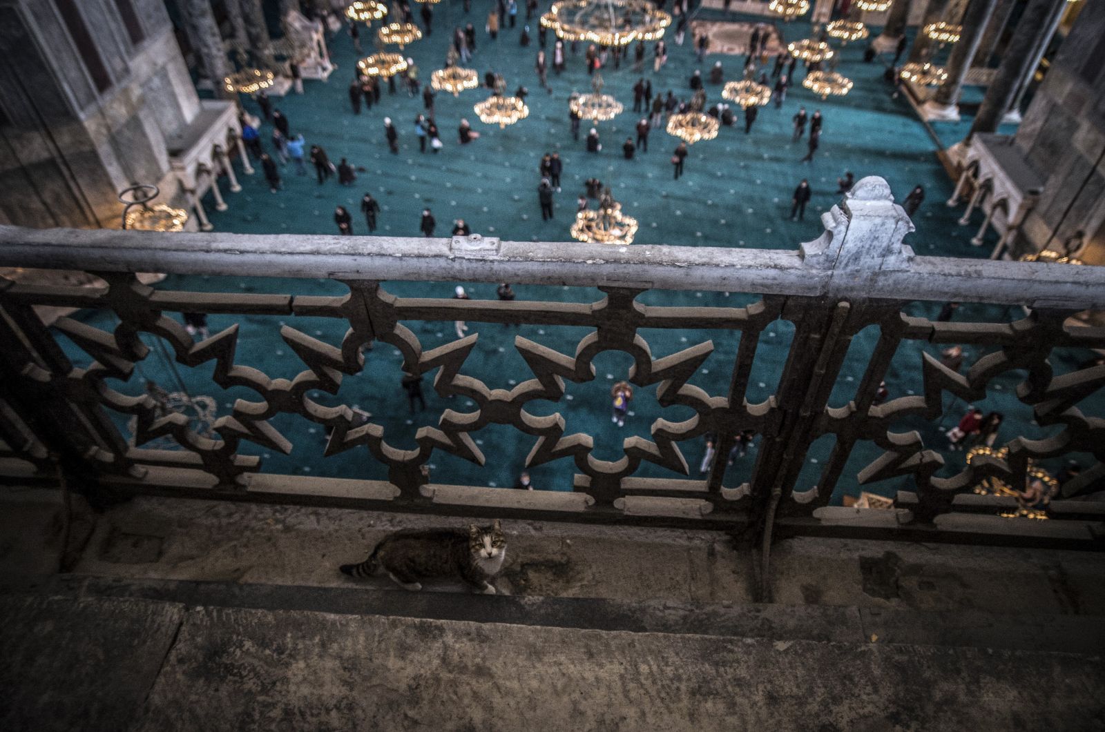Ayasofya Camii yeni çehresiyle hayran bıraktı
