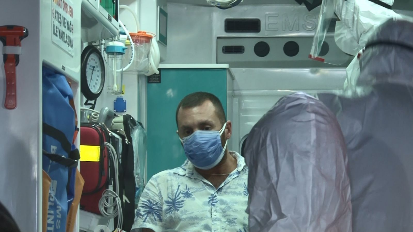 Tanzanya’da koronavirüs hastalığına yakalanan 3 Türk vatandaşı ambulans uçakla İstanbul’a getirildi Tanzanya’da koronavirüs hastalığına yakalanan 3 Türk vatandaşı ambulans uçakla İstanbul’a getirildi