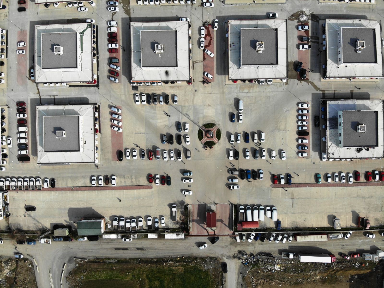 İkinci el otomobil piyasasında kıpırdanma başladı