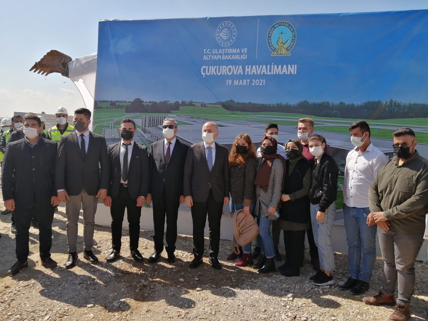 Bakan Karaismailoğlu: Çukurova Havalimanı'nı 2022'de hizmete açacağız