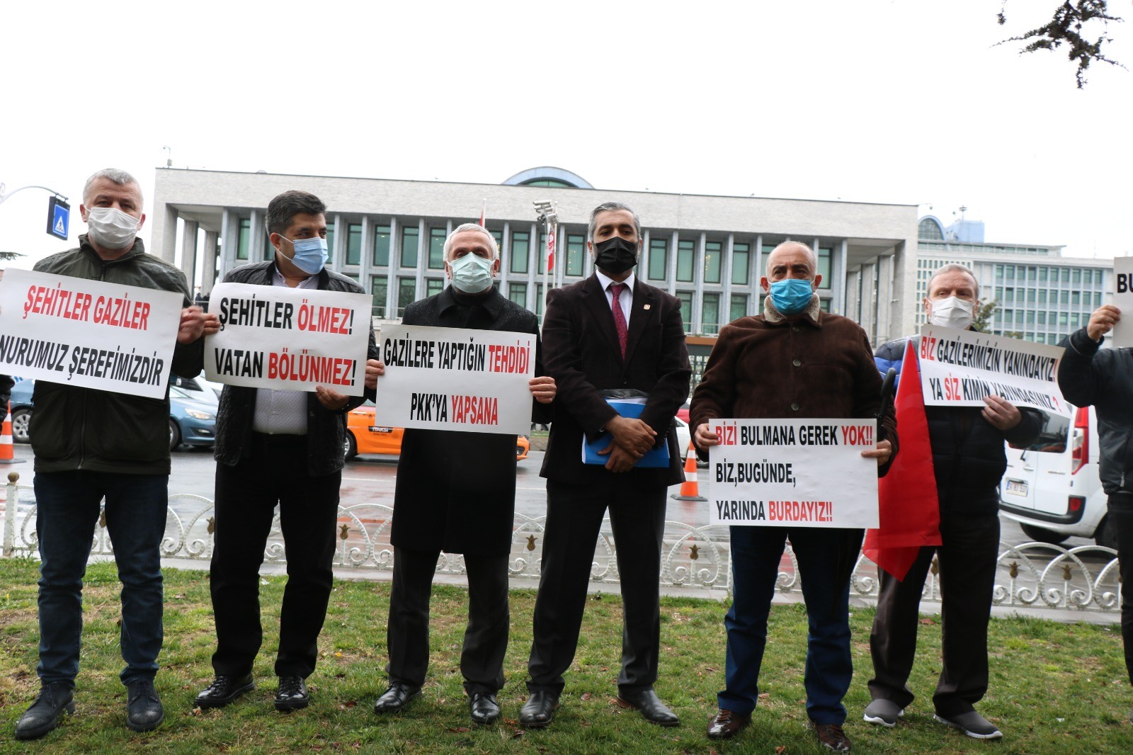 İmamoğlu'nun 'Seni bulurum' dediği Kıbrıs Gazisinin oğlu: Ben buradayım