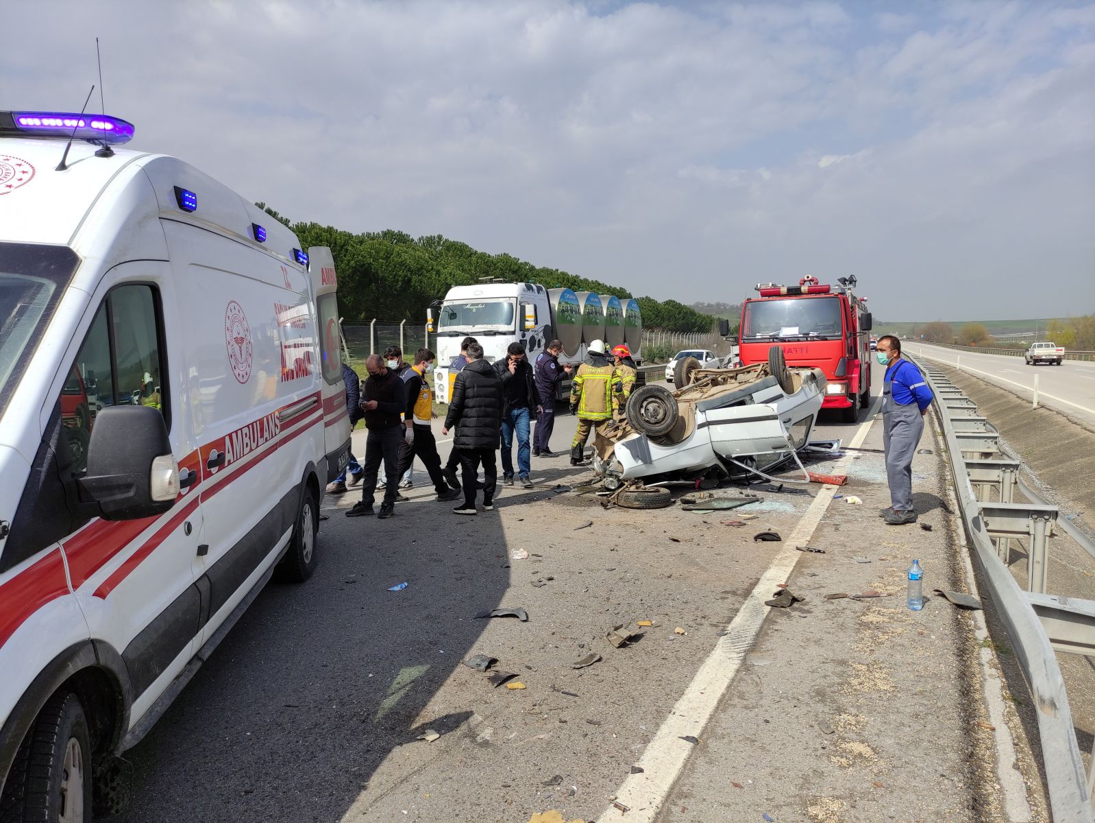 Ters yöne girdi, hayatından oldu: 1 ölü 3 yaralı