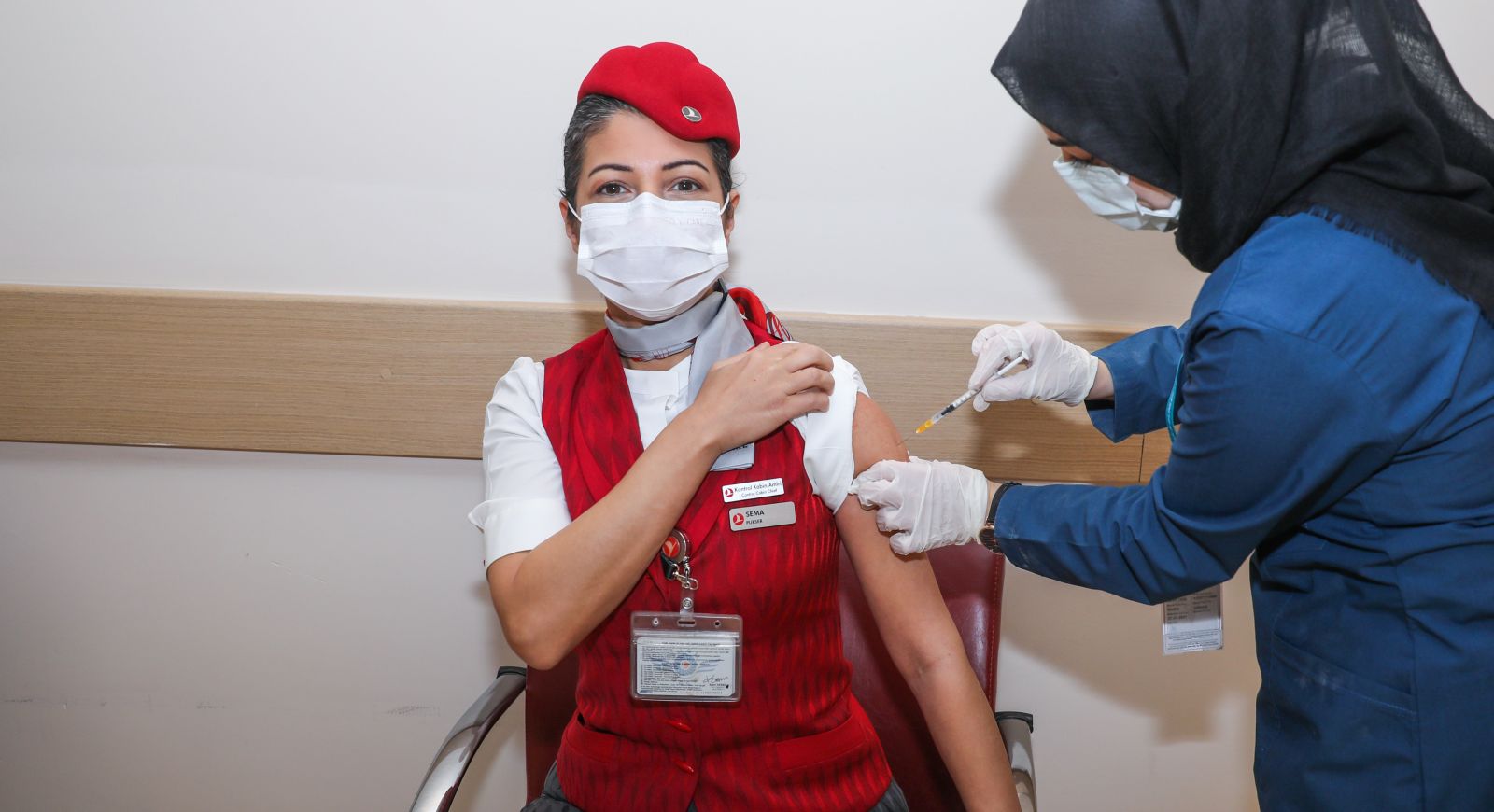 THY uçuş ekiplerine, Covid-19 aşısı uygulanmaya başlandı