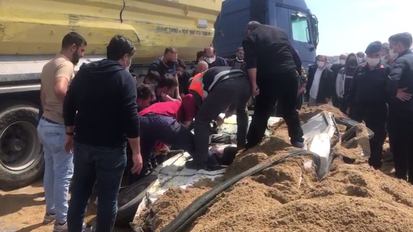 Kumburgaz TEM’de hafriyat kamyonu dehşeti: 1 ölü