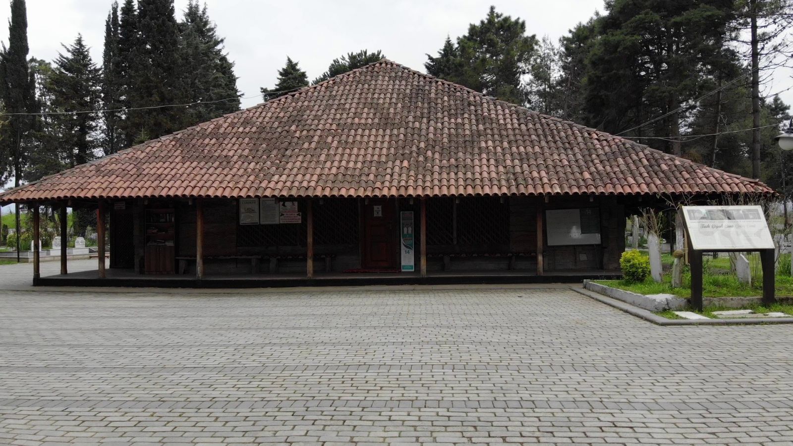 8.5 asırdır dimdik duran çivisiz cami kendine hayran bırakıyor 8.5 asırdır dimdik duran çivisiz cami kendine hayran bırakıyor