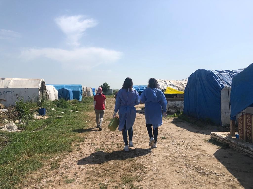 Mevsimlik tarım işçileri Covid'e karşı aşılanıyor