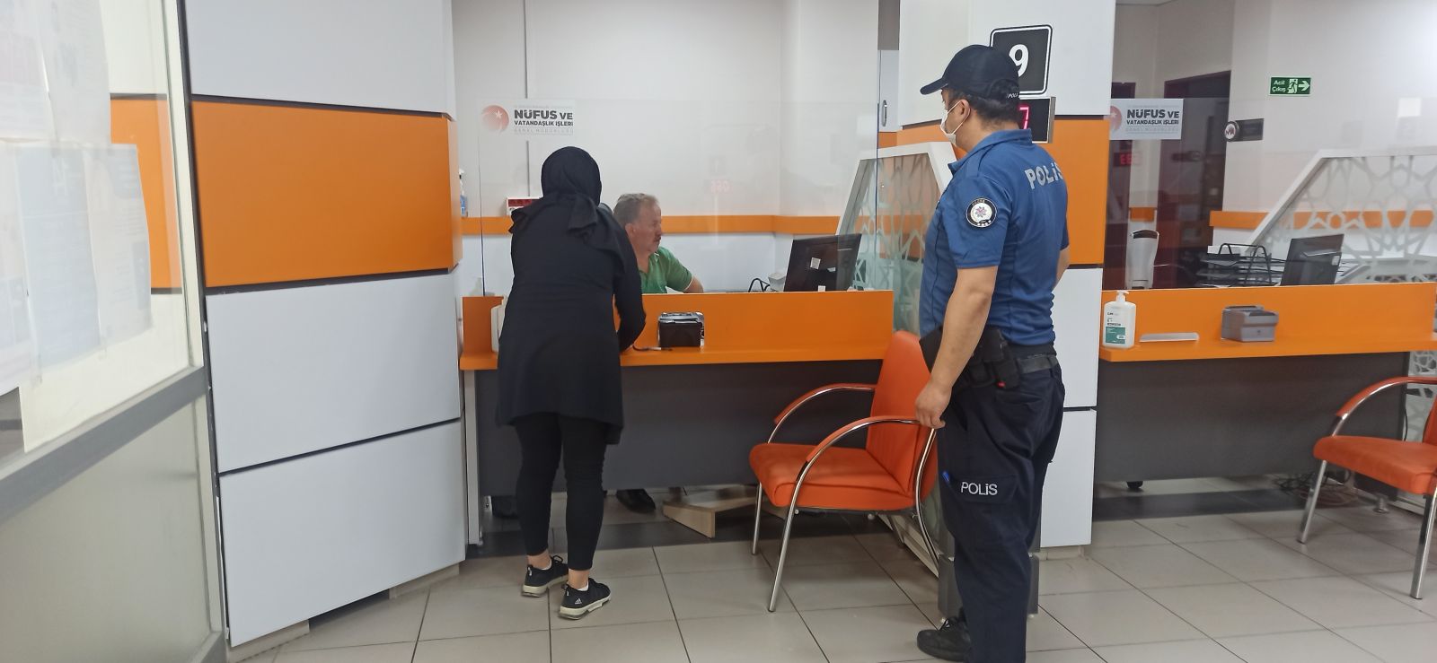 Üniversite adaylarının sınava yetişme telaşı