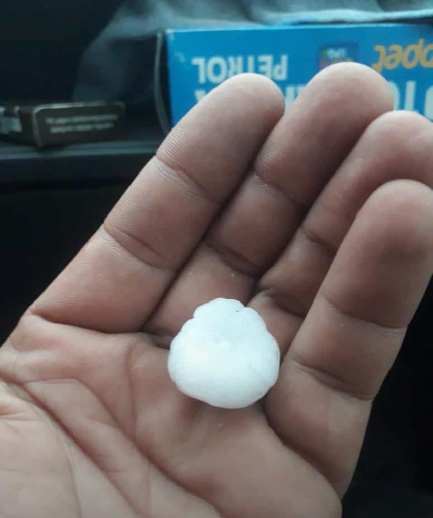 Dolu bir anda bastırdı, her yer beyaza büründü