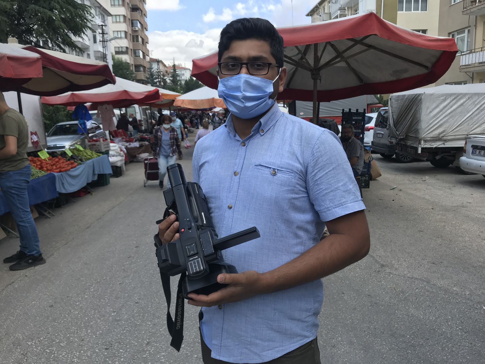 Pazarcı esnafından İHA muhabirine çirkin saldırı