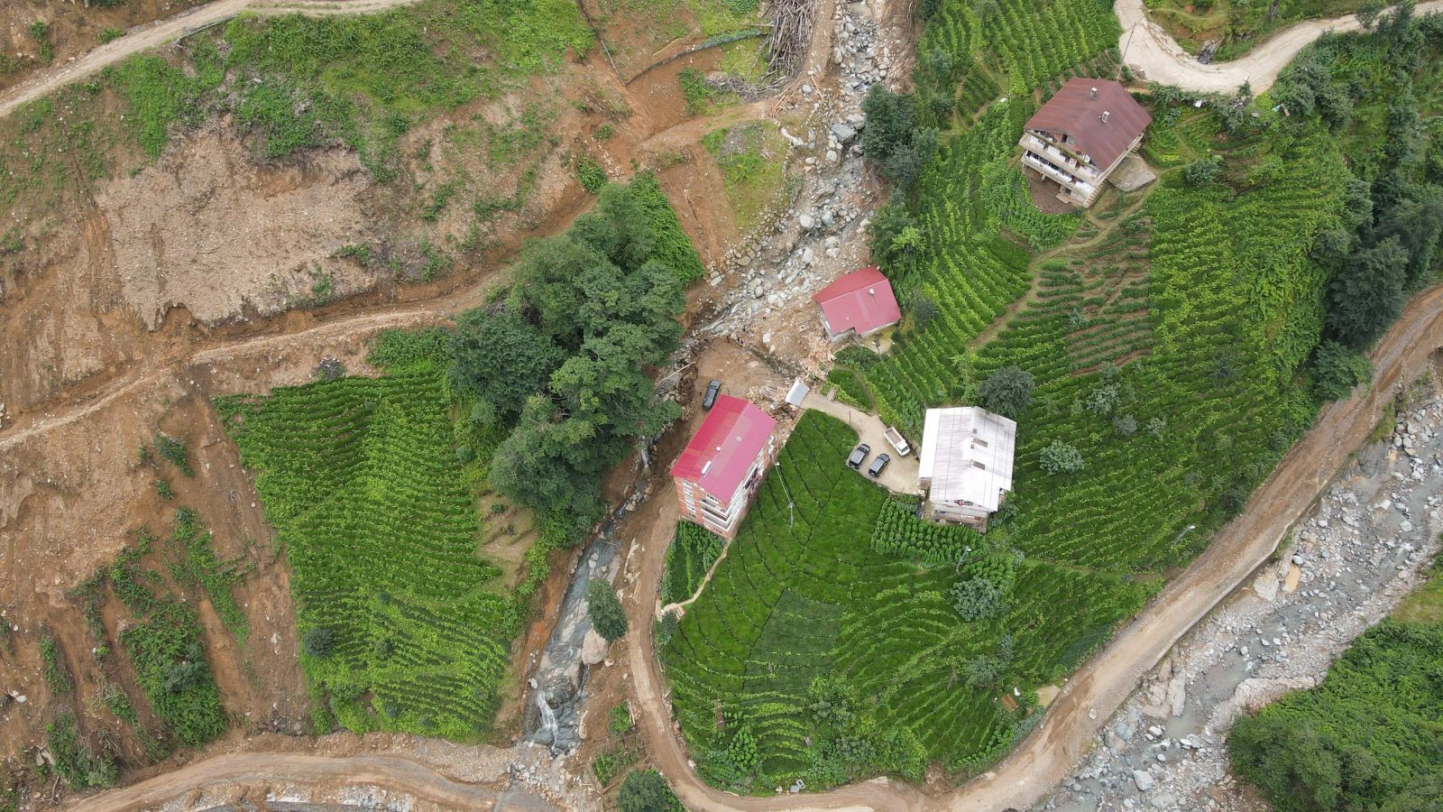 Doğu Karadeniz'de sel bilançosu: 3 yılda 32 ölüm, 9 kayıp