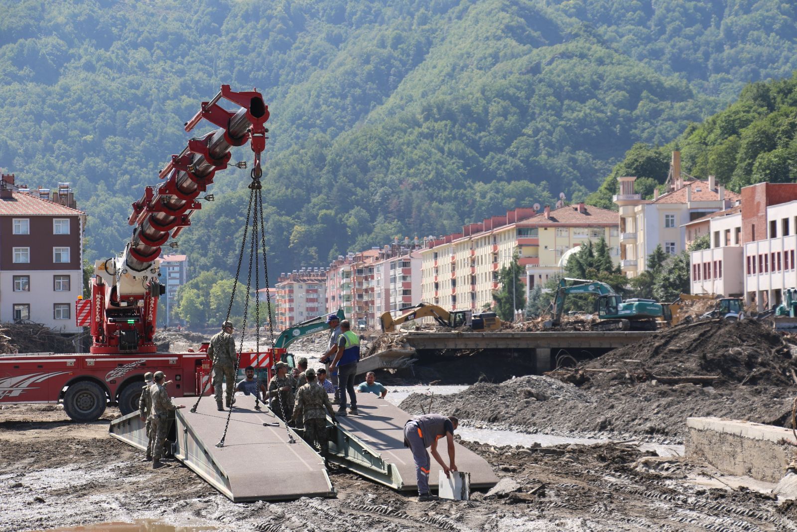Milli Savunma Bakanlığı’nın köprü tankları Bozkurt’ta Milli Savunma Bakanlığı’nın köprü tankları Bozkurt’ta