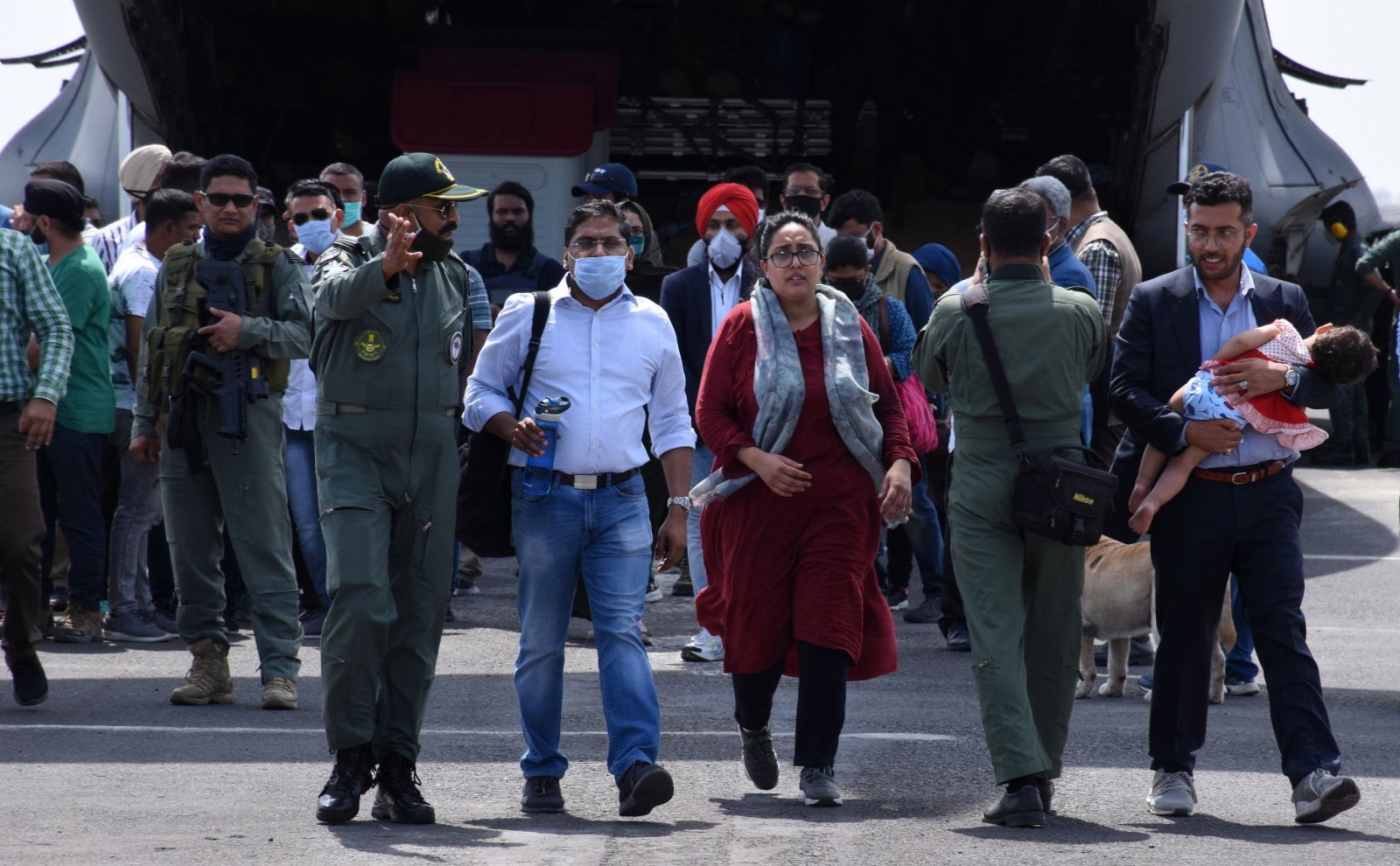 Hindistan’dan Afganistan hamlesi! Tüm diplomatlarını tahliye etti