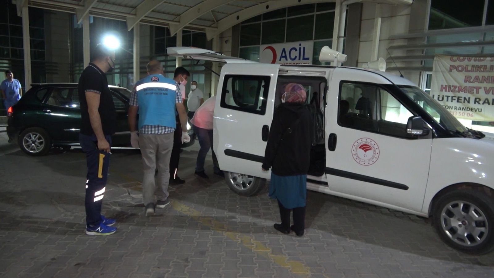 Temaslı olduklarını trende öğrenen aile karantinaya alındı