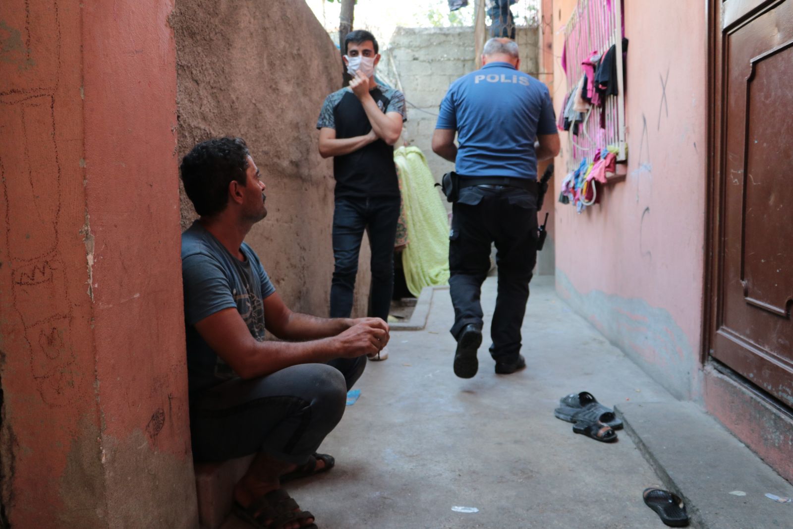 90 yaşındaki kadının öldüğünü evden su aktığını gören kiracısı fark etti