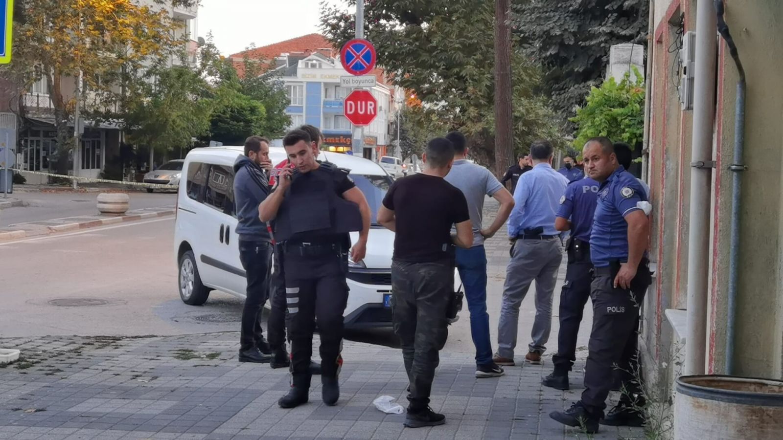 Çaldığı araçla kaçarken polisle çatıştı! Yakalanacağını anlayınca intihar etti