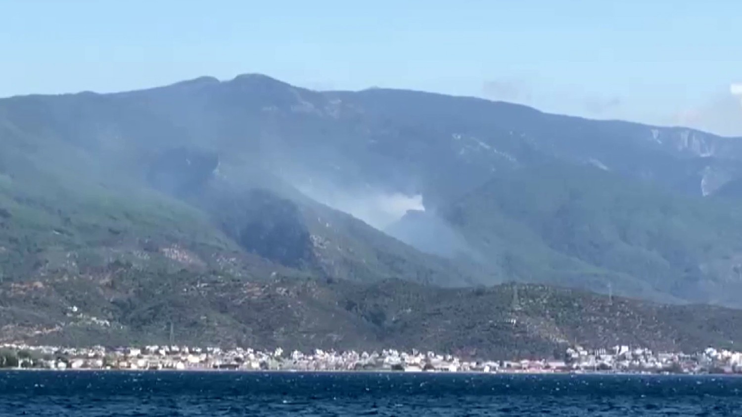 Kazdağları’nda orman yangını! Ekipler müdahale ediyor Kazdağları’nda orman yangını! Ekipler müdahale ediyor