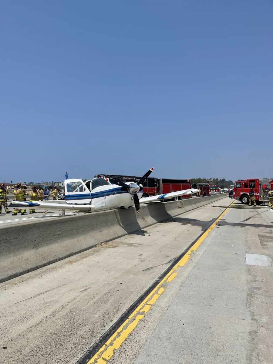 ABD’de uçak kazası! 2 kişi yaralandı