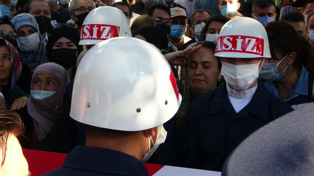 Acılı şehit eşi: 