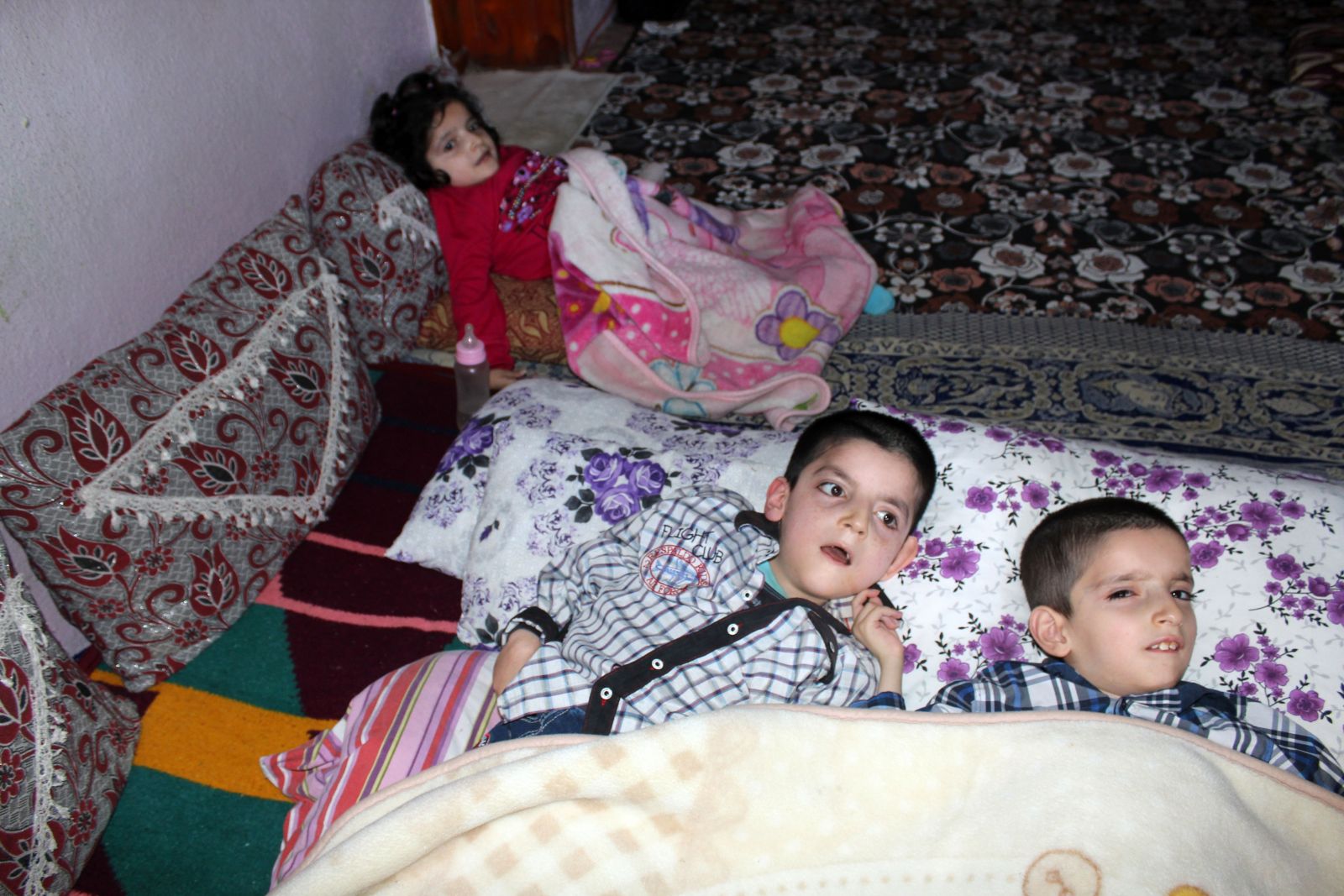 Van'da kendi kendine yanan evlerin sırrı çözülemiyor