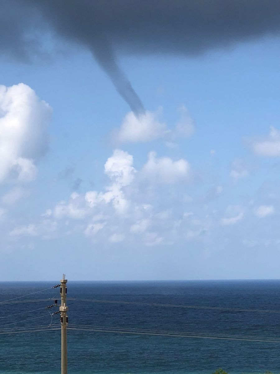 Antalya'da aynı anda oluşan 4 hortum korkuttu