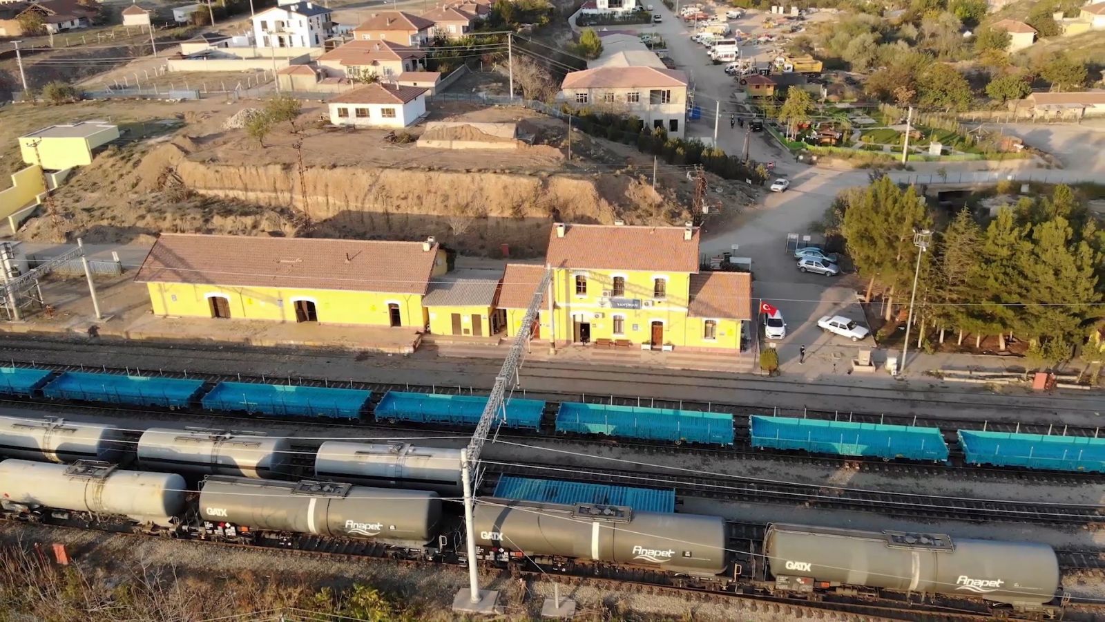 Kurtuluş Savaşı'nda cephaneler taşınmıştı, bir asırdır hizmet veriyor