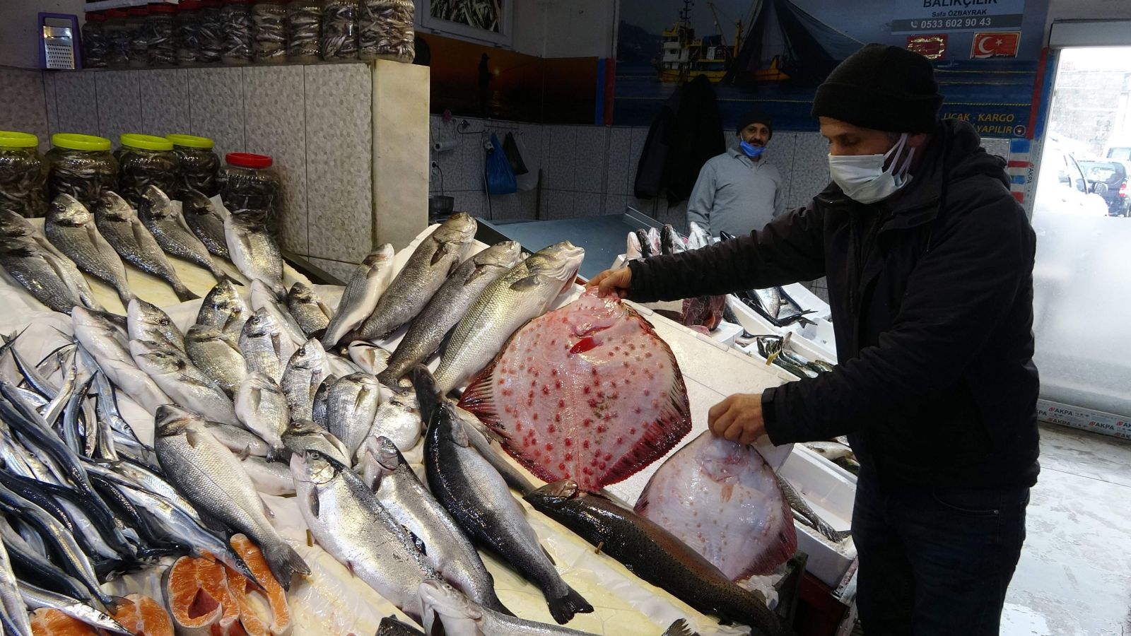 Karadeniz'e 24 yılda 100 binin üzerinde Kalkan yavrusu bırakıldı