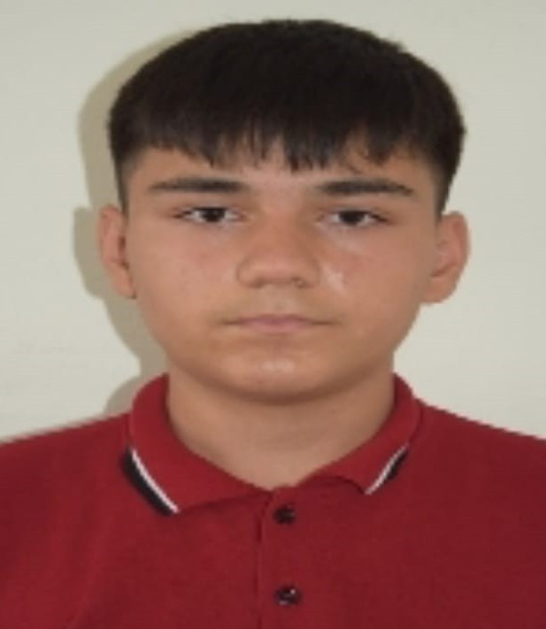 Antrenmana giden genç futbolcuya lokomotif çarptı