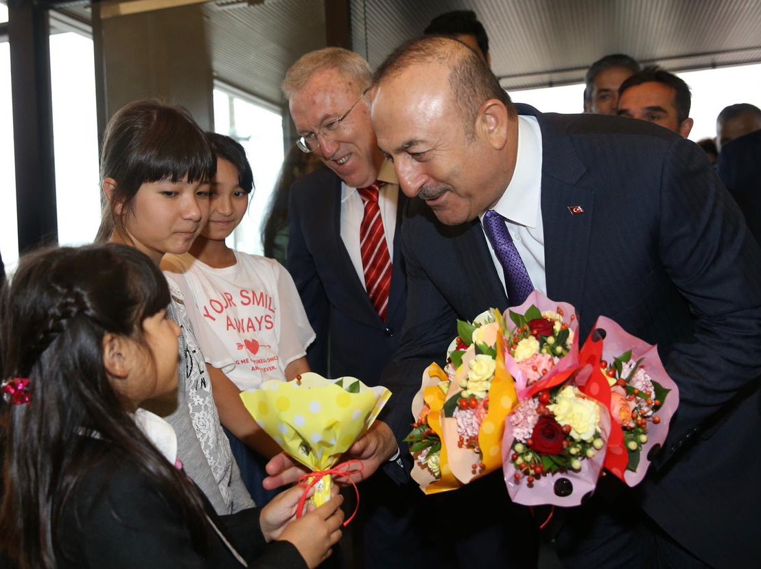 Mevlüt Çavuşoğlu'ndan Japonya'ya FETÖ uyarısı