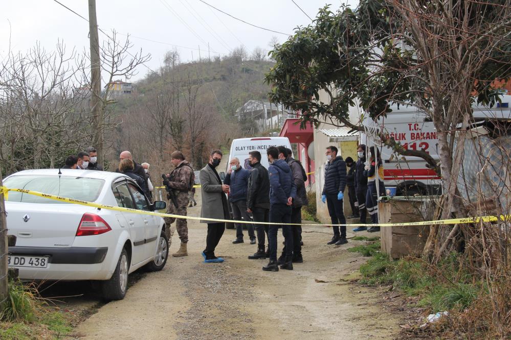 İnternette tanıştığı kişi, 16 yaşındaki kızı evinde öldürdü