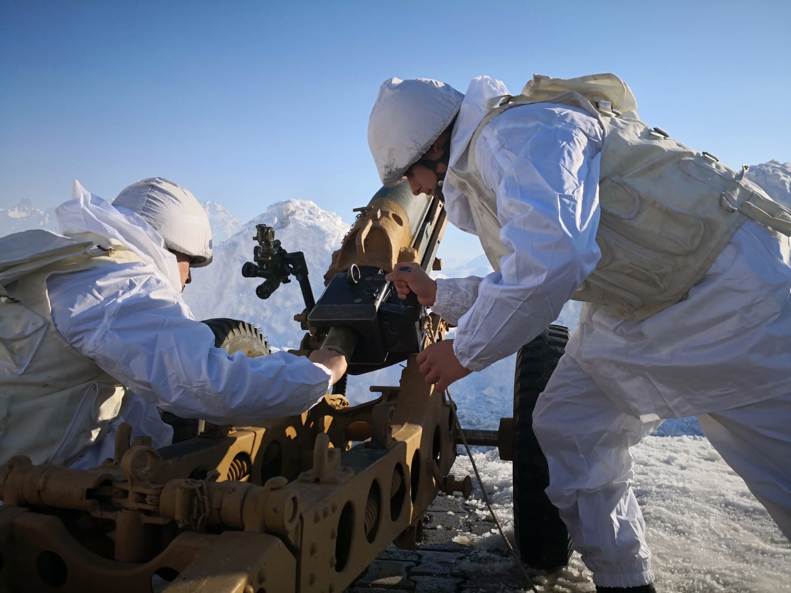 Eksi 15 derecede terörist avı Eksi 15 derecede terörist avı