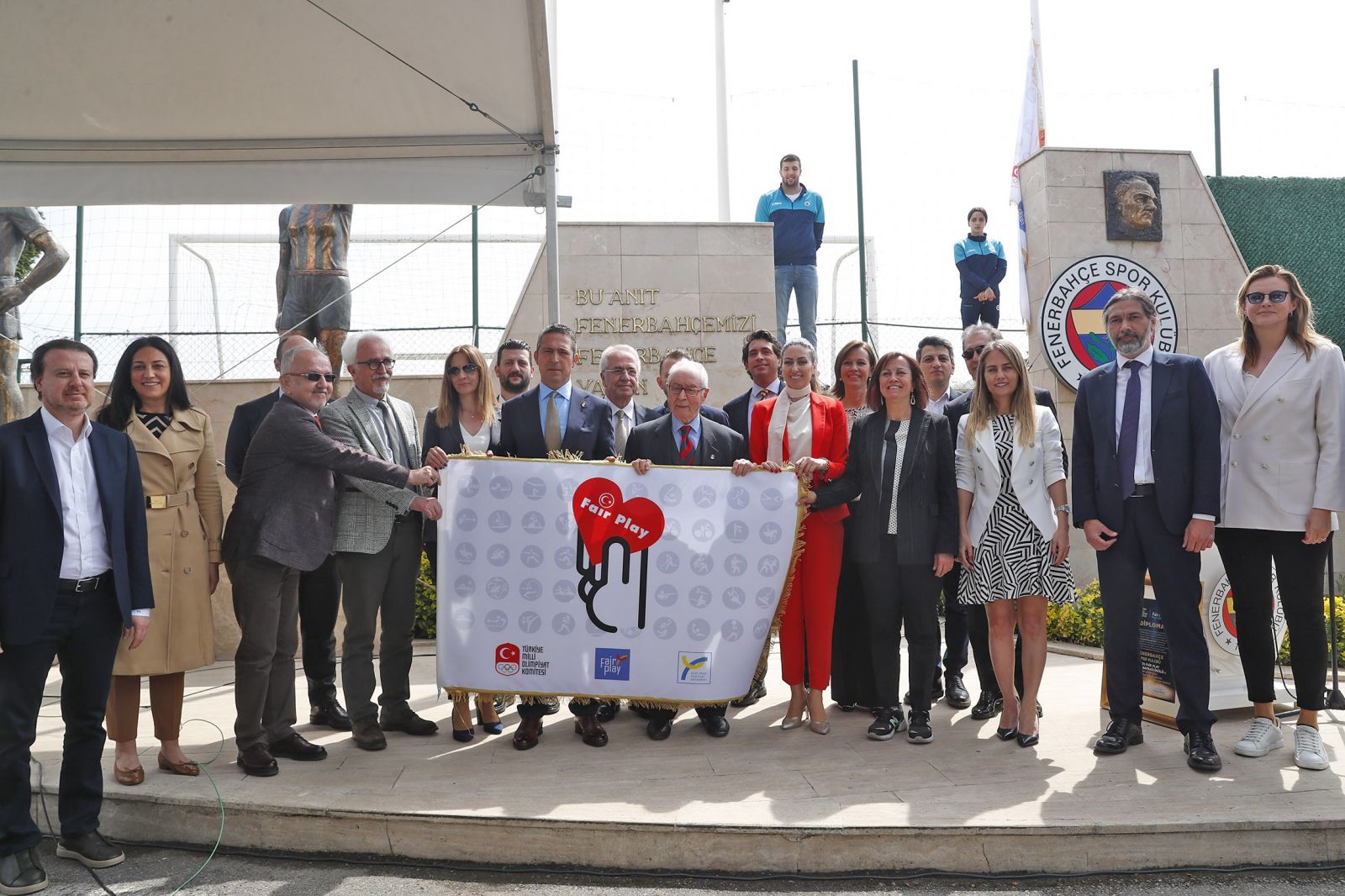 Ali Koç: 28 şampiyonlukla Türkiye'nin en fazla şampiyon olan futbol takımı Fenerbahçe