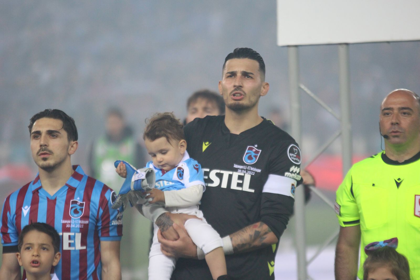 Trabzonspor şampiyonluğunu ilan etti... 38 yıldır beklenen o gün bugün! Trabzonspor şampiyonluğunu ilan etti... 38 yıldır beklenen o gün bugün!
