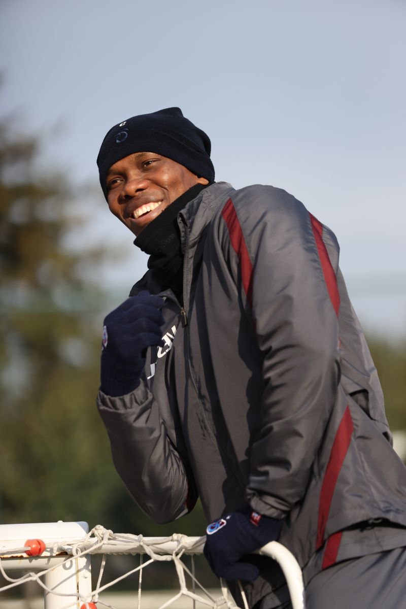 Anthony Nwakaeme: Parayı sorun edecek en son insanım Anthony Nwakaeme: Parayı sorun edecek en son insanım