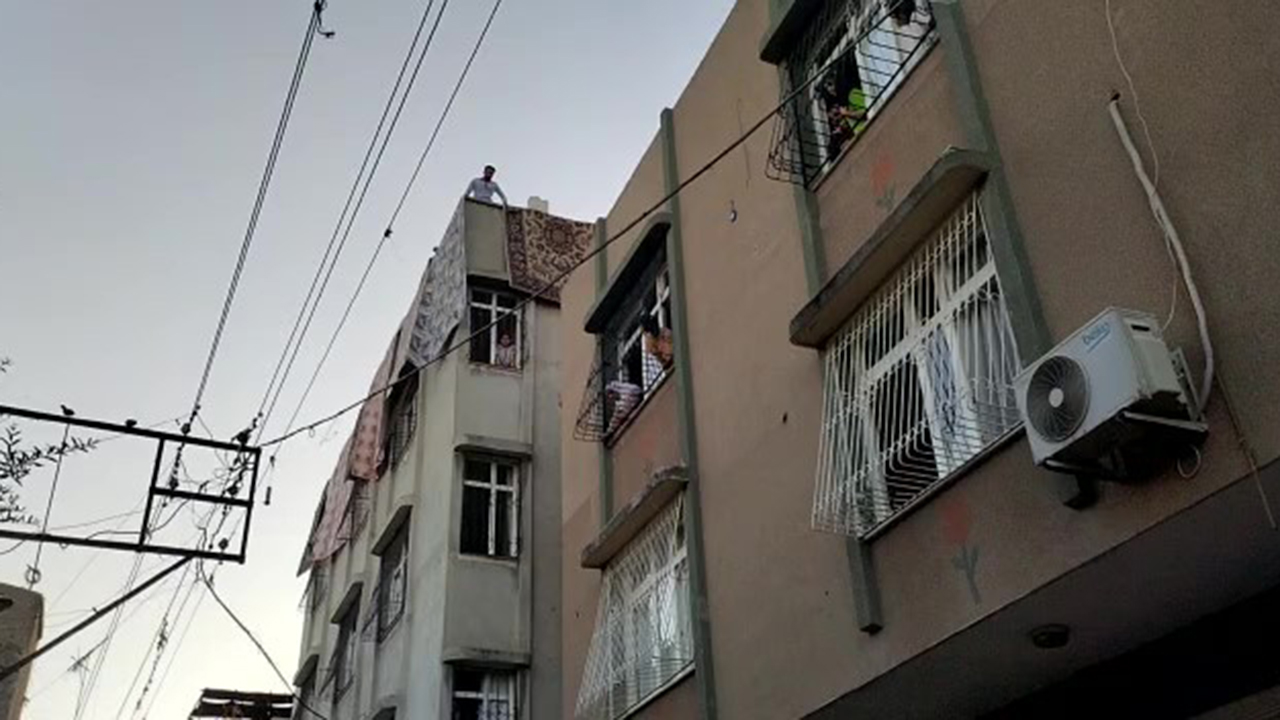 Adana'da hareketli saatler! Polisten kaçtı, çocuğu rehin aldı