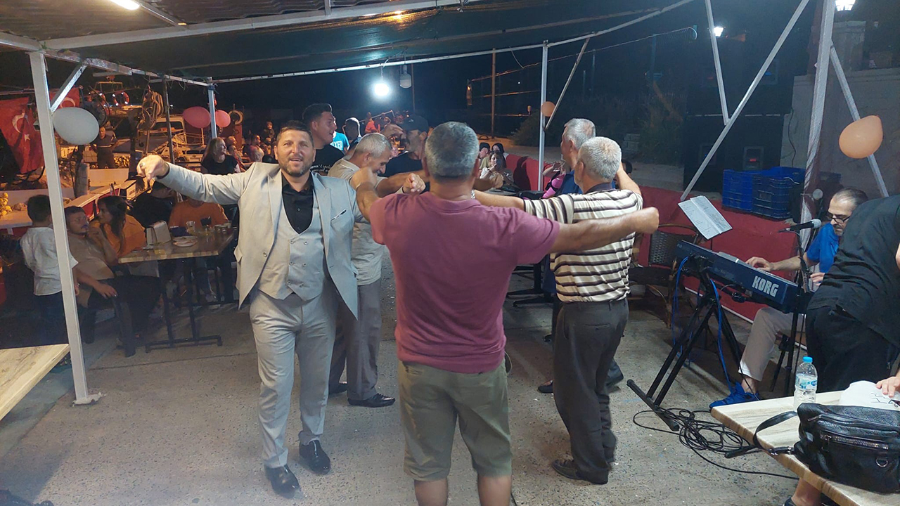 Ağlar denize atıldı! Balıkçılar bol palamut bekliyor