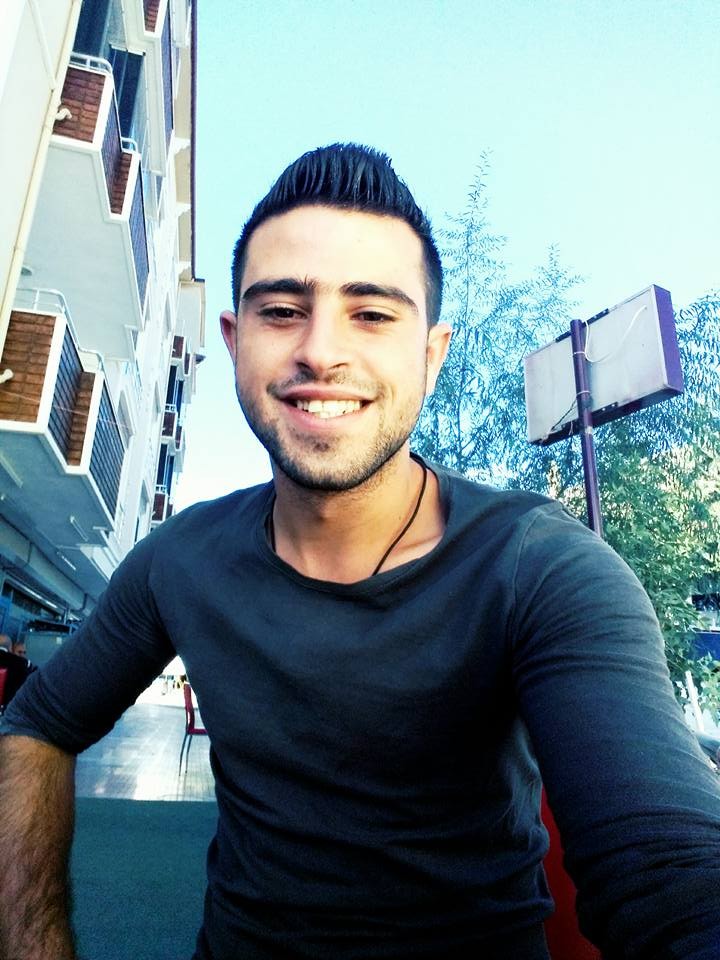 3 çocuk annesini öldürüp, cenaze törenine de katılmış