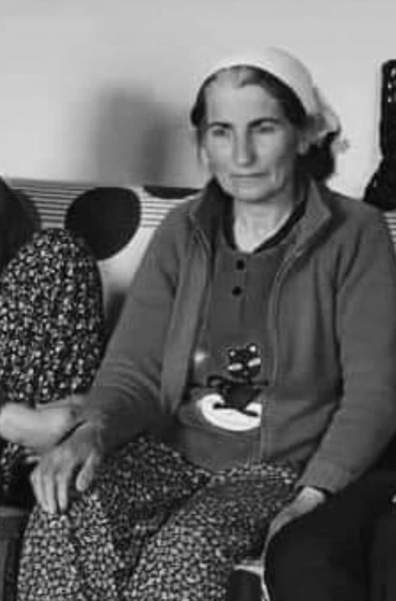 3 çocuk annesini öldürüp, cenaze törenine de katılmış